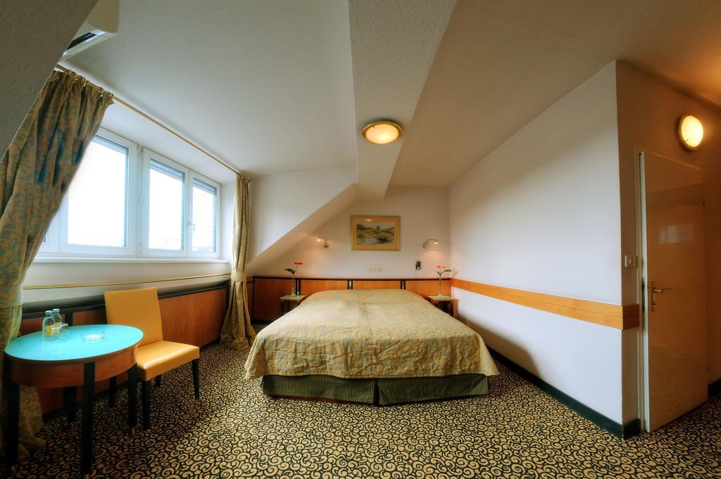 Hotel Carlton Opera Wiedeń Zewnętrze zdjęcie
