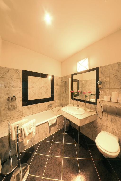 Hotel Carlton Opera Wiedeń Zewnętrze zdjęcie