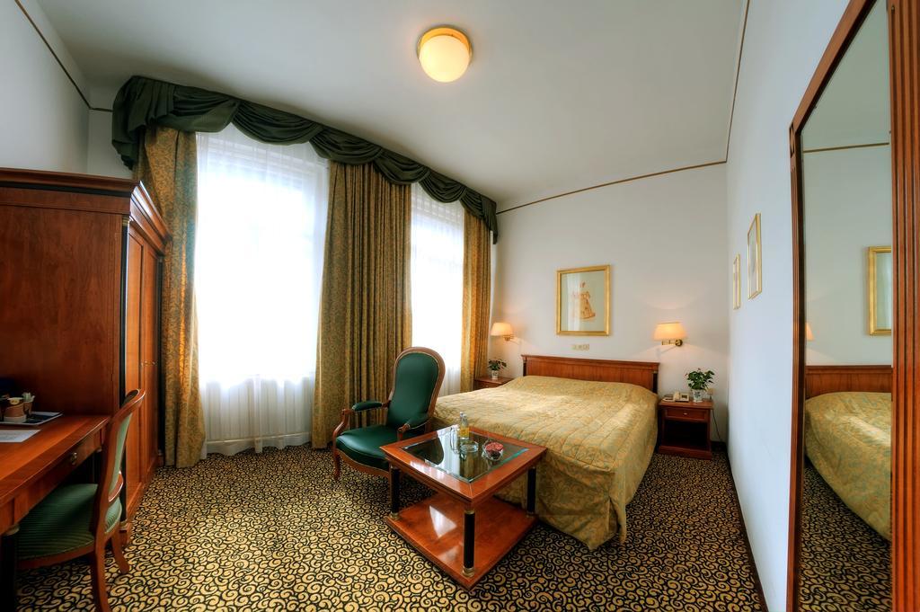 Hotel Carlton Opera Wiedeń Zewnętrze zdjęcie